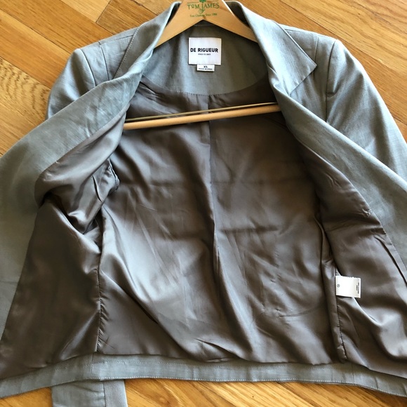 Grey blazer - Picture 12 of 15